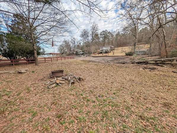 1 Acre of Residential Land for Sale in Greenwood, South Carolina