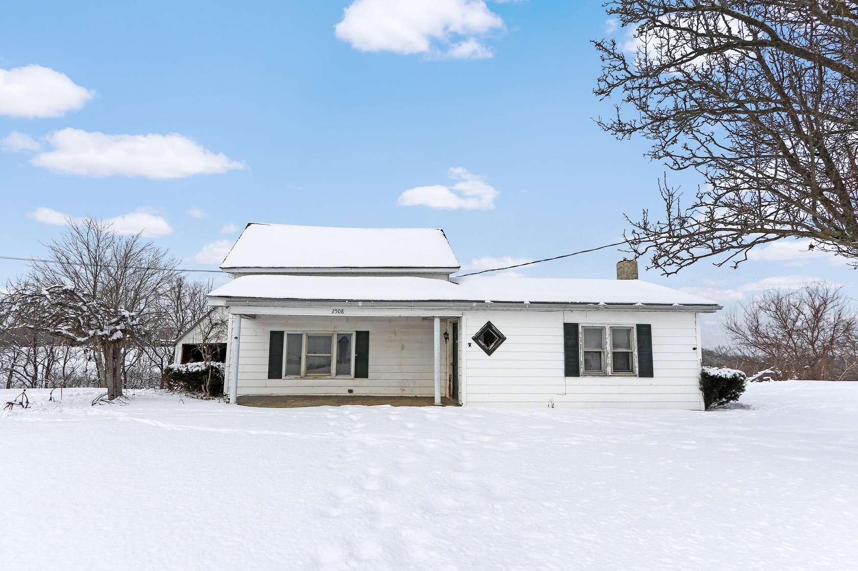 2.5 Acres of Residential Land with Home for Sale in Brooksville, Kentucky