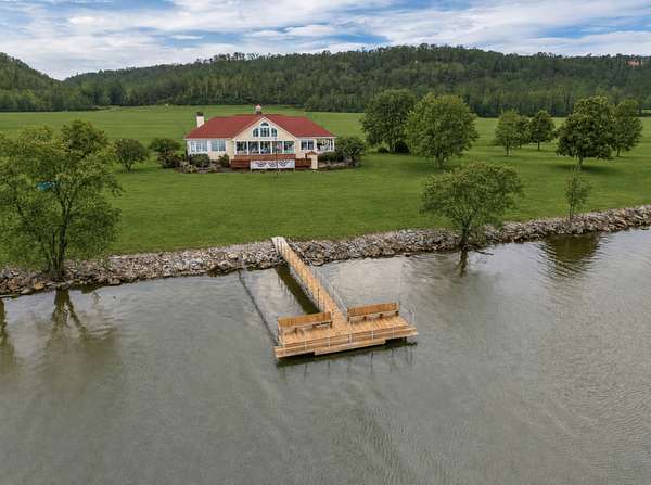 5 Acres of Land with Home for Sale in Ashland City, Tennessee