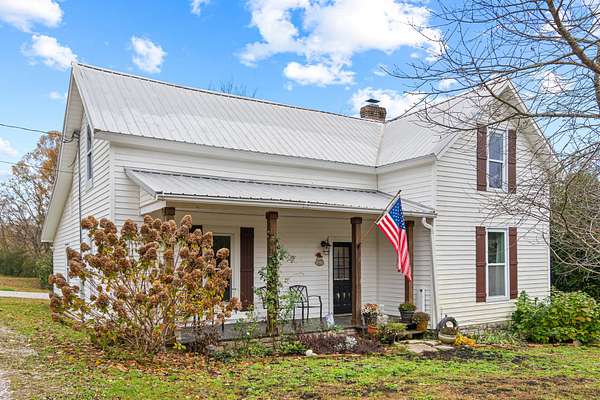 4.16 Acres of Residential Land with Home for Sale in Williamsport, Tennessee