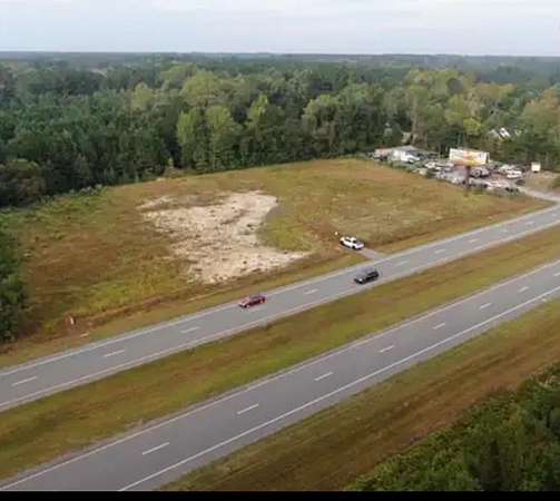 3 Acres of Commercial Land for Lease in Loris, South Carolina