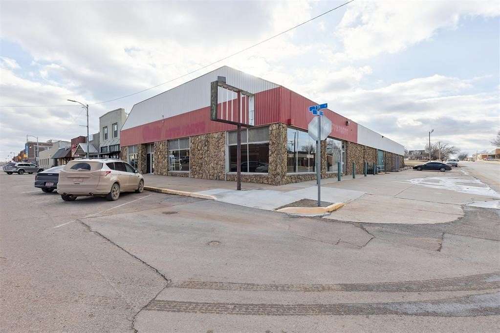3 Acres of Mixed-Use Land for Sale in Perry, Oklahoma