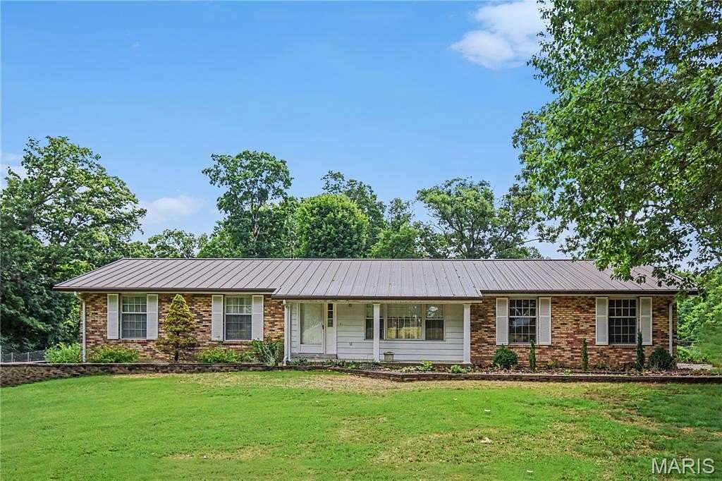 20 Acres of Land with Home for Sale in Augusta, Missouri