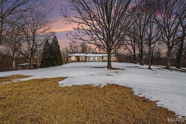 20 Acres of Land with Home for Sale in Augusta, Missouri