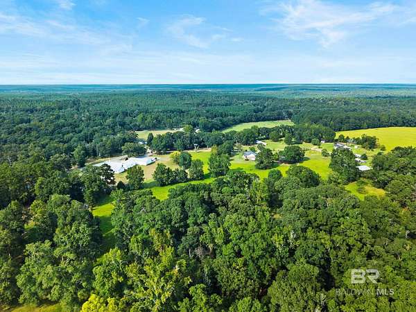 12 Acres of Land for Sale in Bay Minette, Alabama