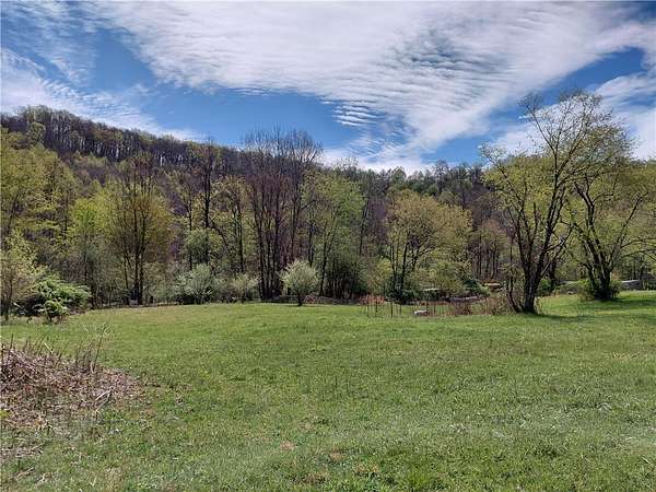 42.4 Acres of Recreational & Residential Land for Sale in Fairfield Township, Pennsylvania