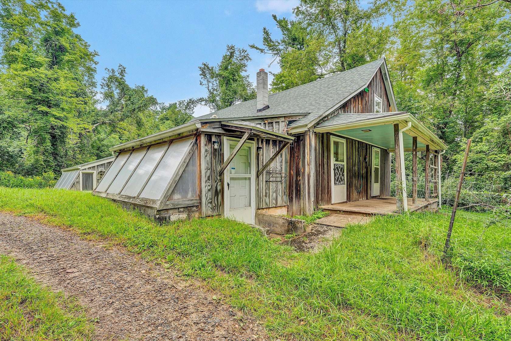 15.2 Acres of Land with Home for Sale in Floyd, Virginia