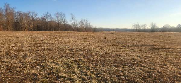 1.19 Acres of Residential Land for Sale in Centerville, Tennessee