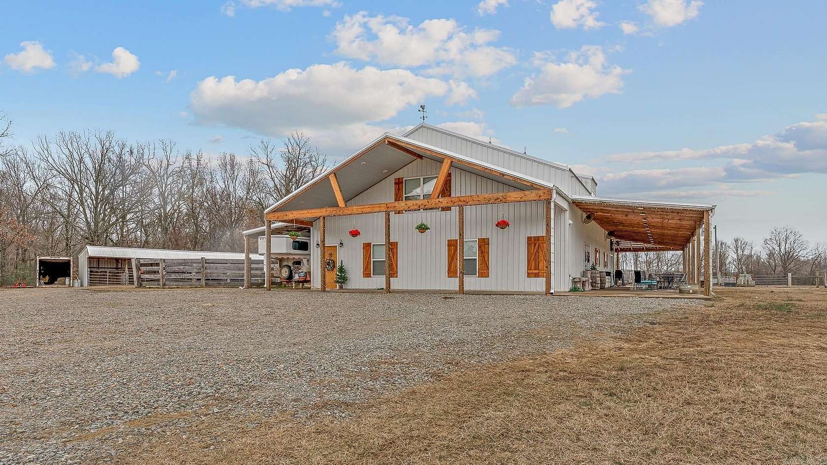 38 Acres of Recreational Land with Home for Sale in Jonesboro, Arkansas