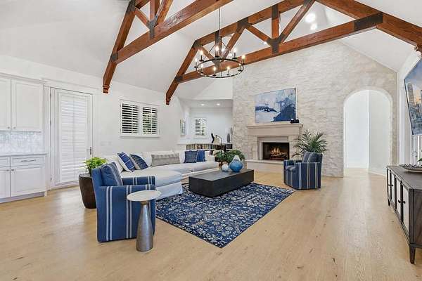 26.4 Acres of Land with Home for Sale in Austin, Texas