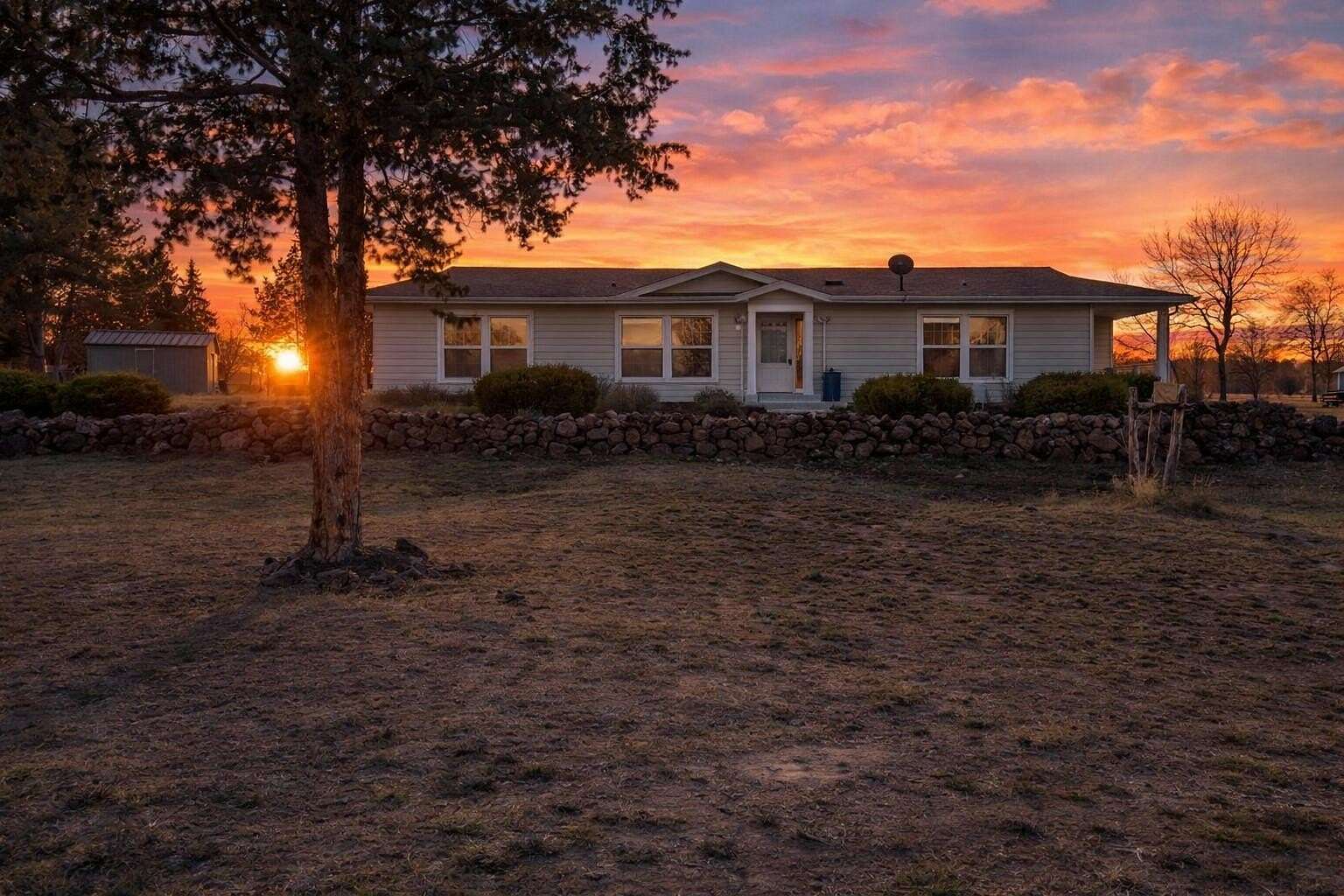 1.83 Acres of Residential Land with Home for Sale in Terrebonne, Oregon