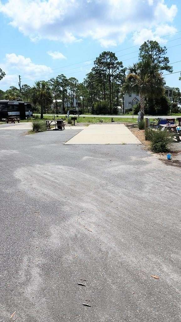 0.06 Acres of Land for Sale in Carrabelle, Florida