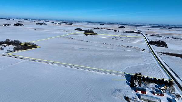 111 Acres of Agricultural Land for Auction in Hampton, Iowa