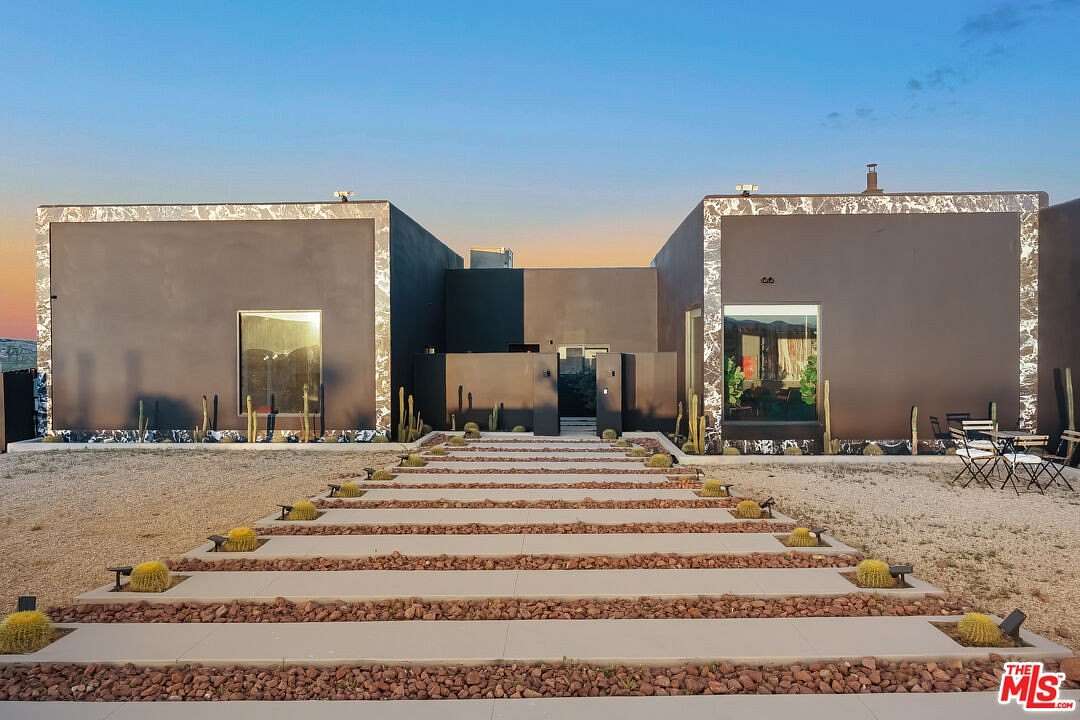 2.74 Acres of Residential Land with Home for Sale in Joshua Tree, California