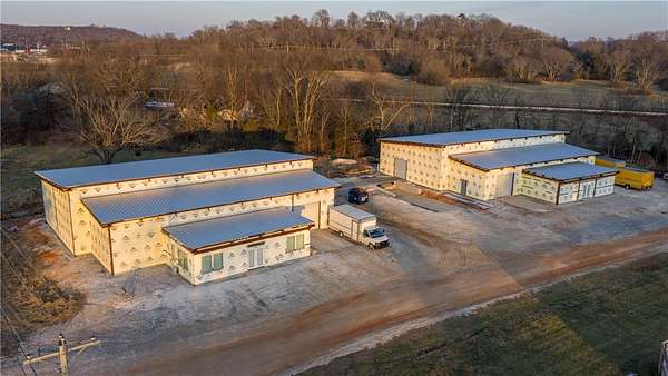 2.5 Acres of Improved Mixed-Use Land for Sale in Fayetteville, Arkansas