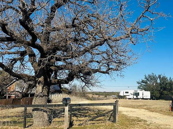 3.27 Acres of Residential Land for Sale in Granbury, Texas