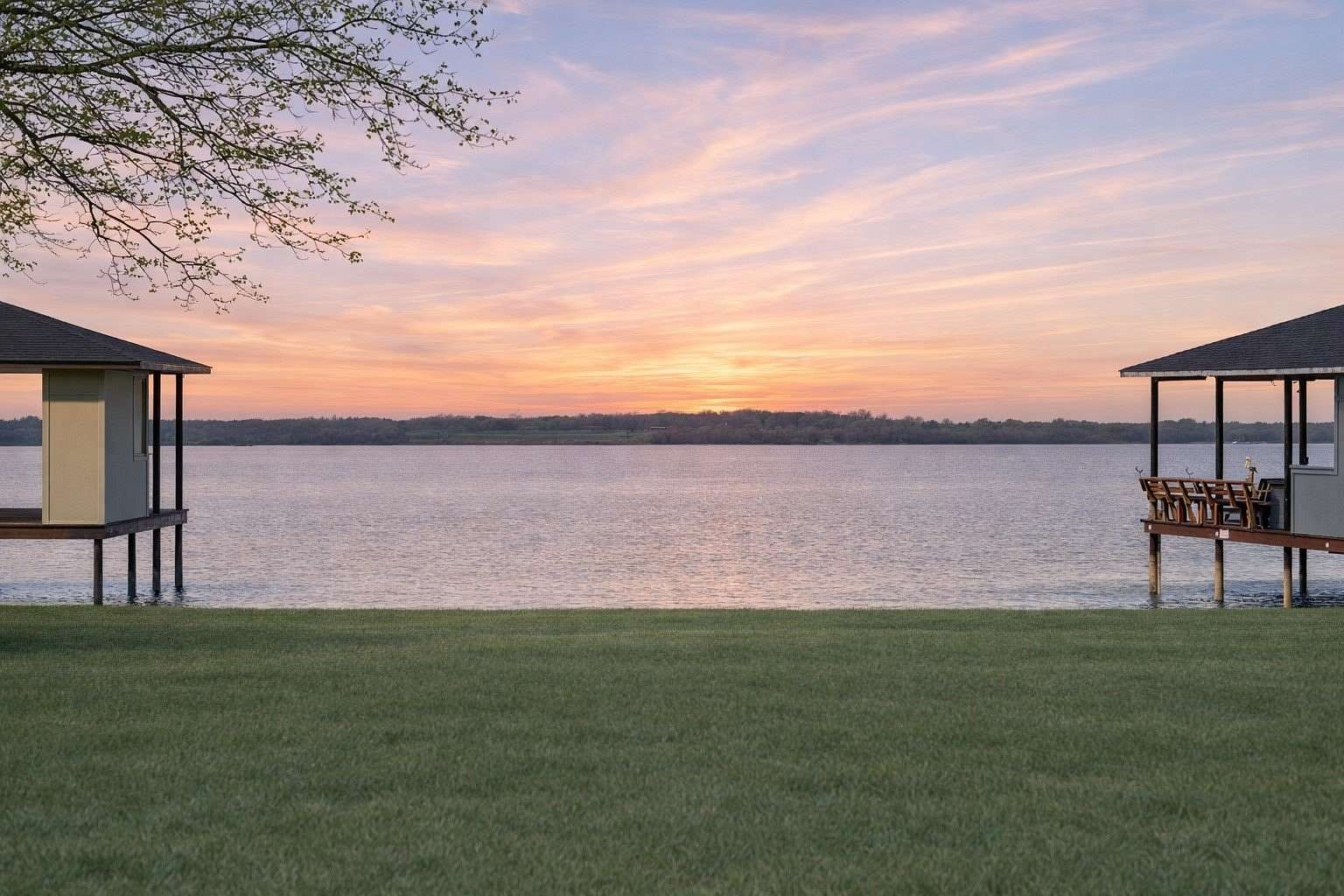 1.18 Acres of Residential Land for Sale in Corsicana, Texas