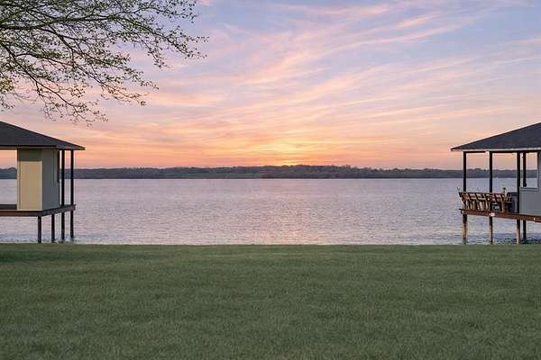 1.18 Acres of Land for Sale in Corsicana, Texas