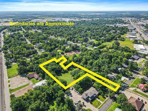 2.52 Acres of Mixed-Use Land for Sale in Sulphur Springs, Texas