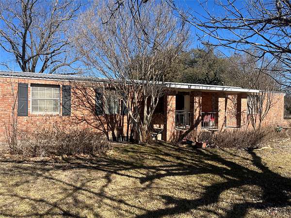66 Acres of Recreational Land with Home for Sale in Dublin, Texas