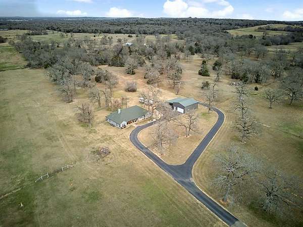 12.3 Acres of Land with Home for Sale in Athens, Texas