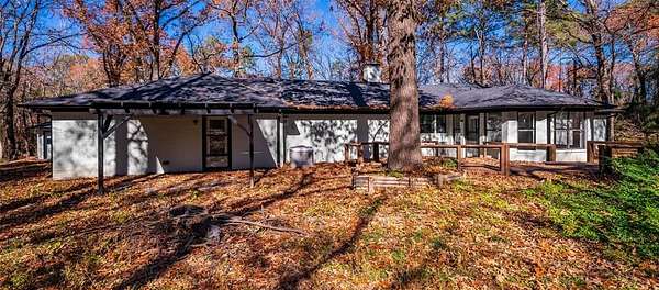 4.7 Acres of Residential Land with Home for Sale in Mineola, Texas