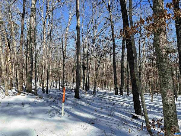 7 Acres of Residential Land for Sale in Keswick, Virginia