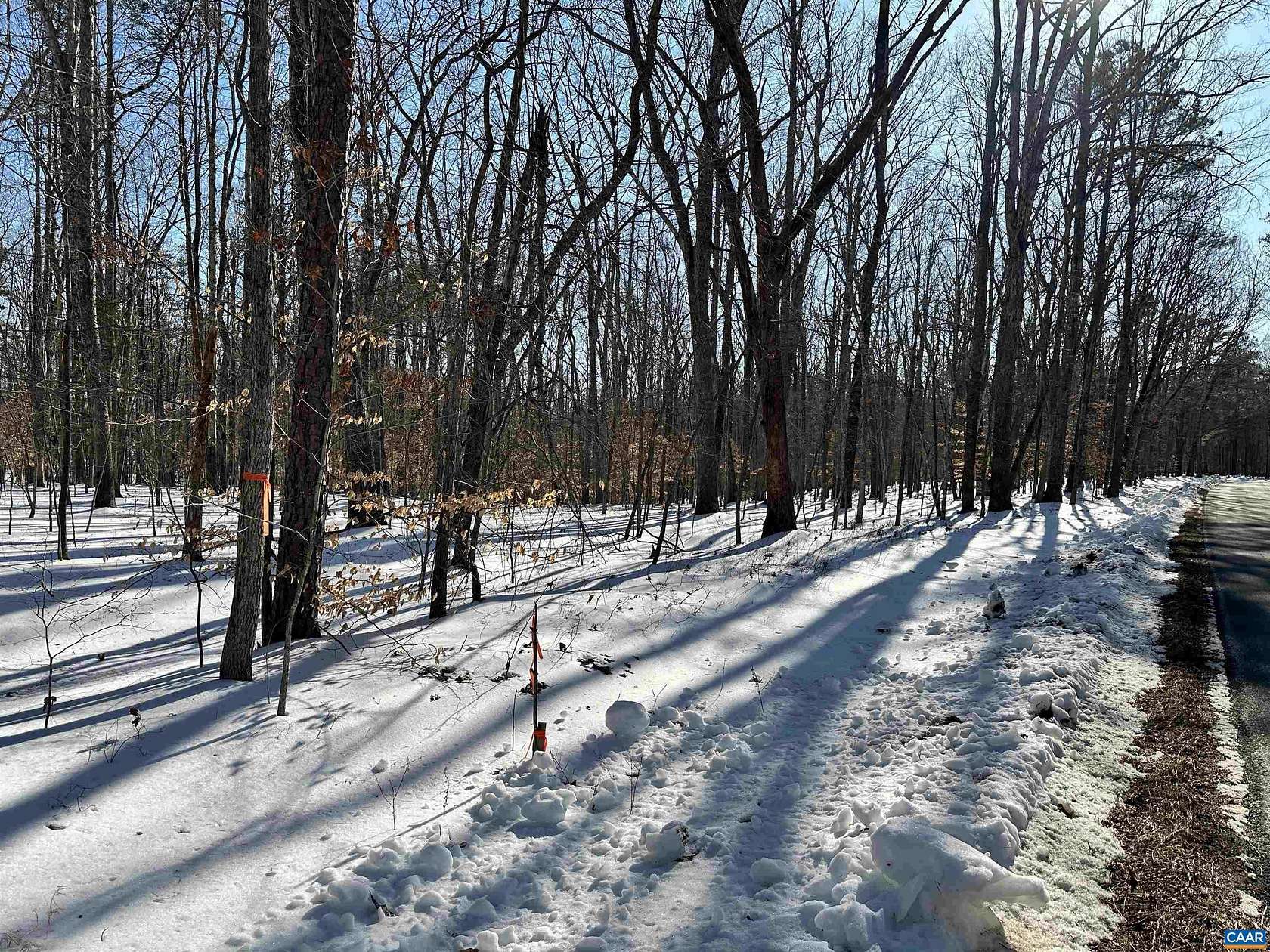 7 Acres of Residential Land for Sale in Keswick, Virginia