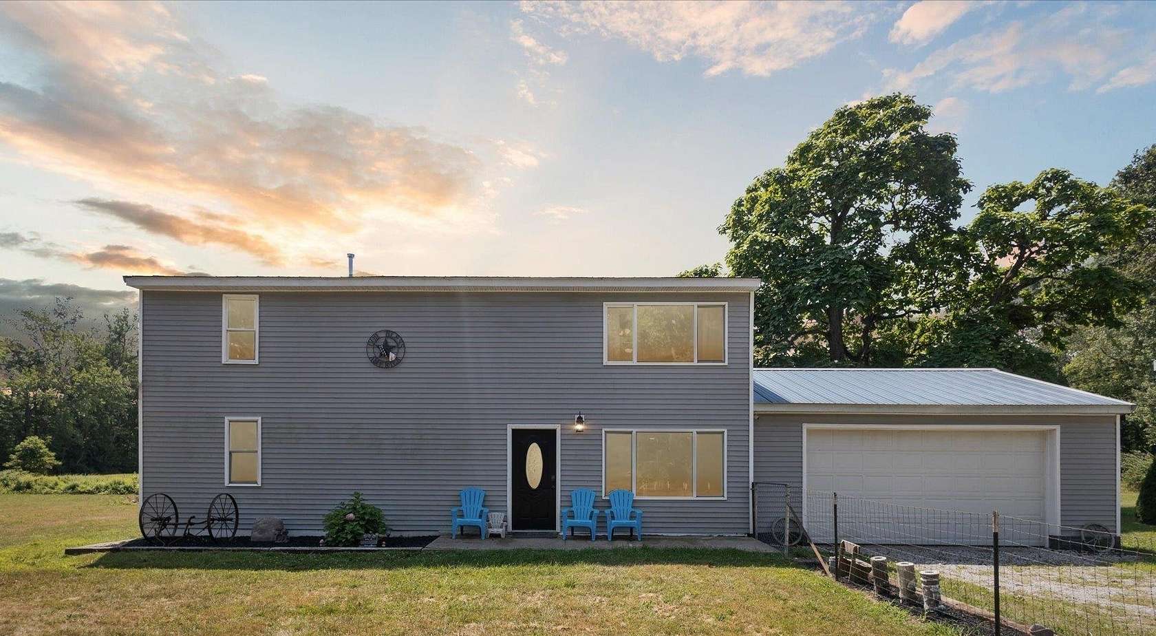 11.8 Acres of Land with Home for Sale in Osceola, Indiana