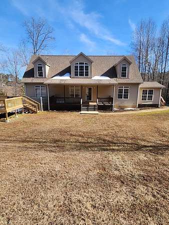 26.1 Acres of Agricultural Land with Home for Sale in Drakes Branch, Virginia