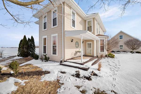 20 Acres of Land with Home for Sale in Rossville, Indiana