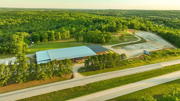 17 Acres of Improved Recreational Land for Sale in Mountain View, Missouri