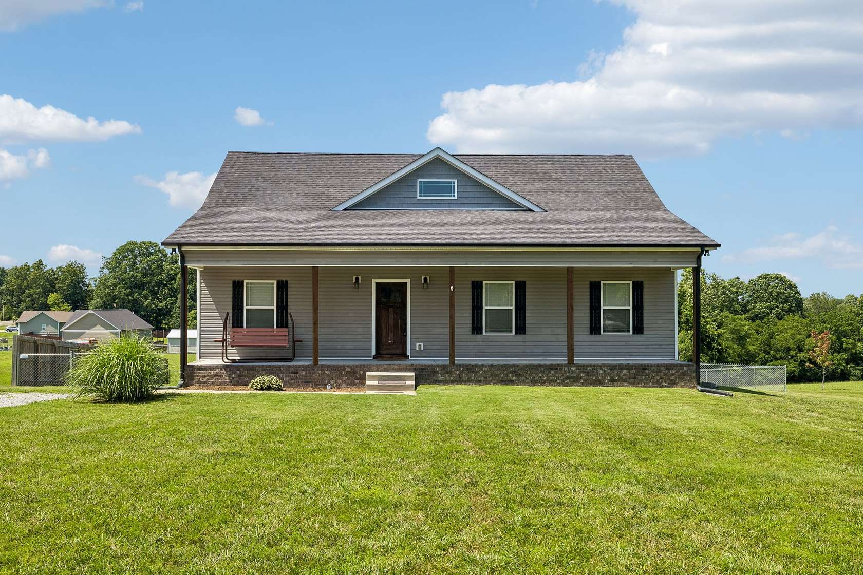 1.56 Acres of Land with Home for Sale in Charlotte, Tennessee