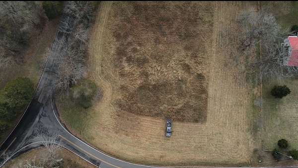 1.52 Acres of Residential Land for Sale in Dickson, Tennessee