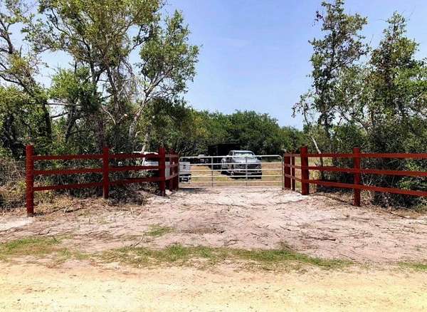 5 Acres of Residential Land for Sale in Aransas Pass, Texas