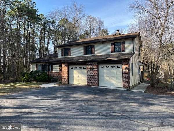 6 Acres of Land with Home for Sale in Southampton Township, New Jersey