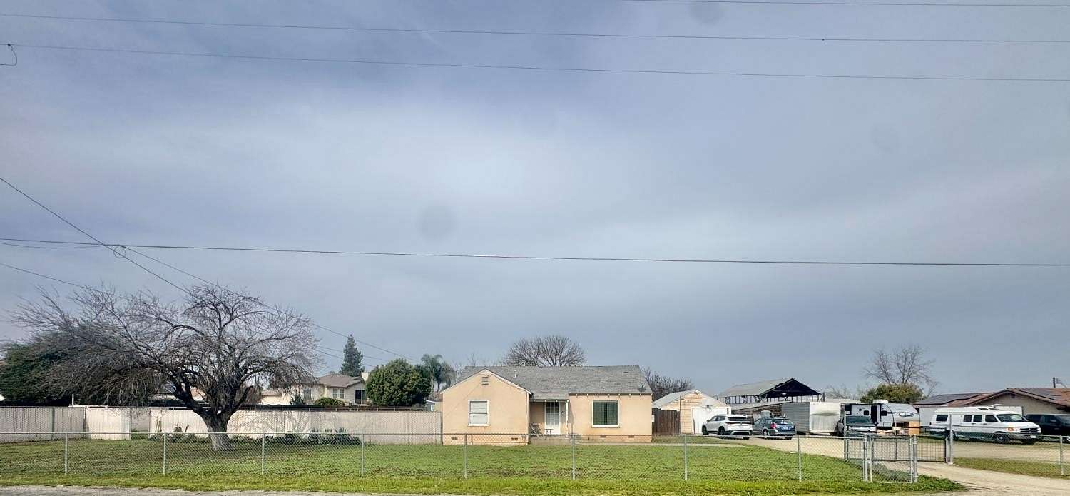 2 Acres of Land with Home for Sale in Reedley, California