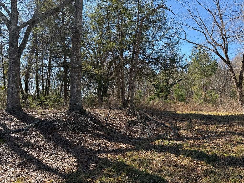 1.5 Acres of Residential Land for Sale in Westminster, South Carolina