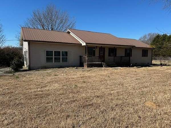 3 Acres of Residential Land with Home for Sale in Dalton, Georgia