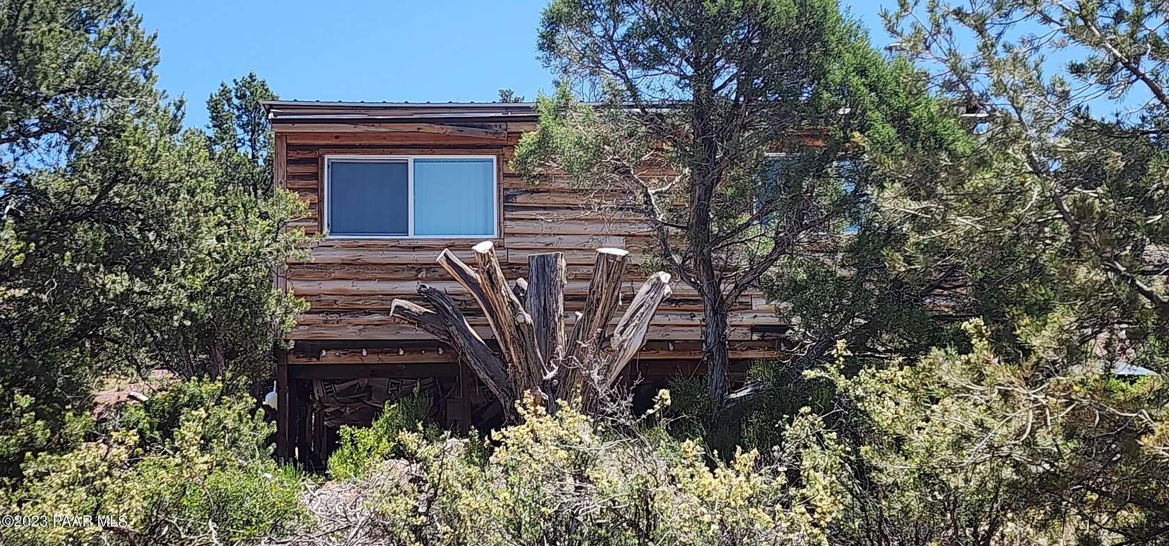 20 Acres of Land with Home for Sale in Ash Fork, Arizona