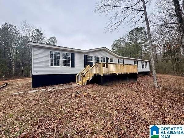 2.2 Acres of Residential Land with Home for Sale in Ragland, Alabama