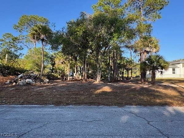 0.23 Acres of Residential Land for Sale in LaBelle, Florida