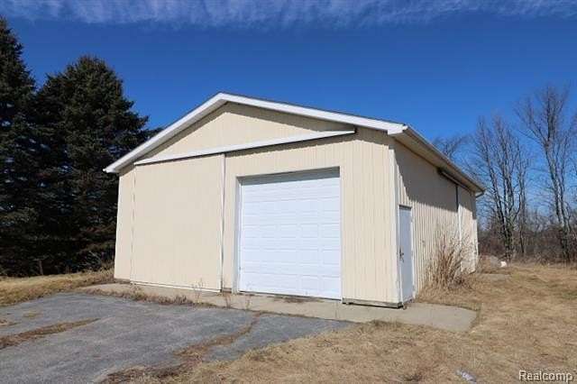 4.14 Acres of Land with Home for Sale in Fostoria, Michigan