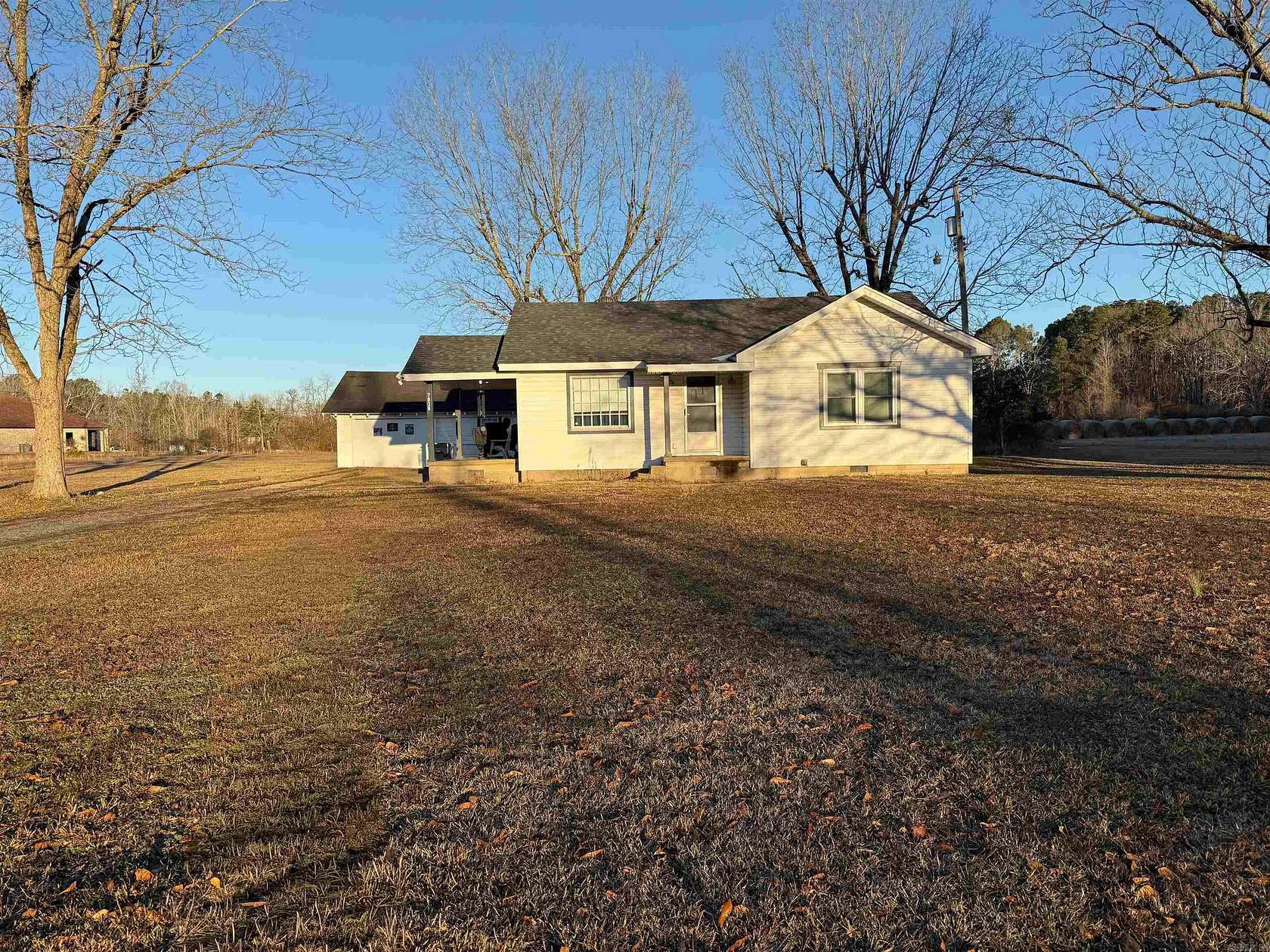 11.2 Acres of Land with Home for Sale in Pine Bluff, Arkansas