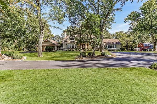 4.2 Acres of Residential Land with Home for Sale in Palos Park, Illinois