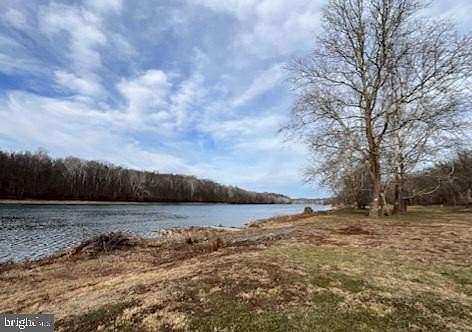 1 Acre of Residential Land for Sale in Falling Waters, West Virginia