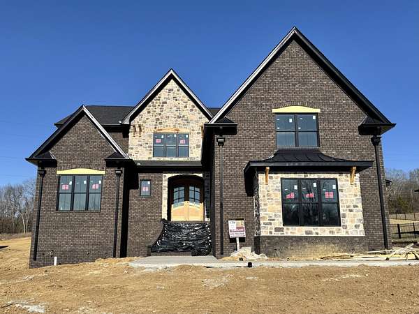 52 Acres of Land with Home for Sale in Lebanon, Tennessee