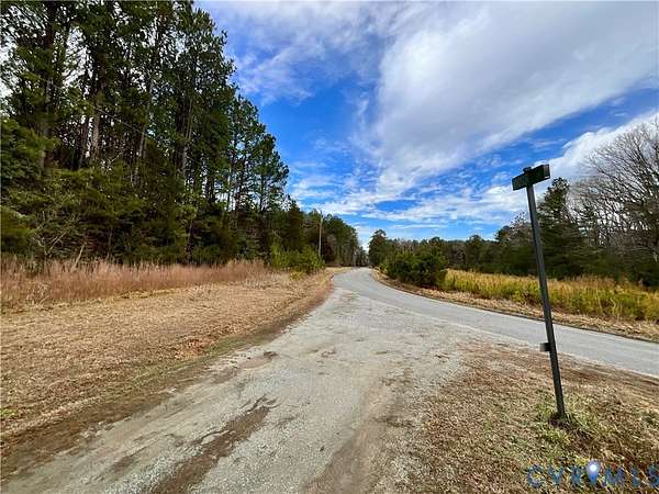 9 Acres of Residential Land for Sale in Lancaster, Virginia