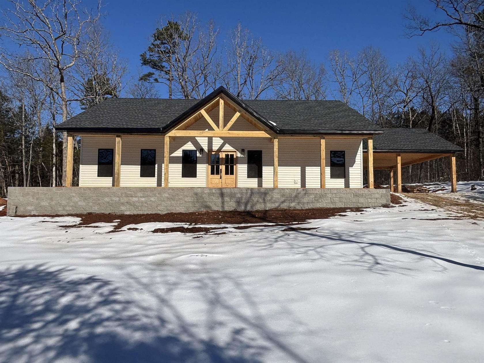 40 Acres of Recreational Land with Home for Sale in Evening Shade, Arkansas