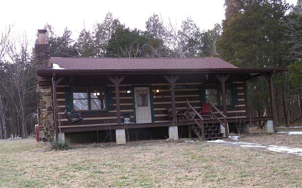 30 Acres of Land with Home for Sale in Russellville, Kentucky